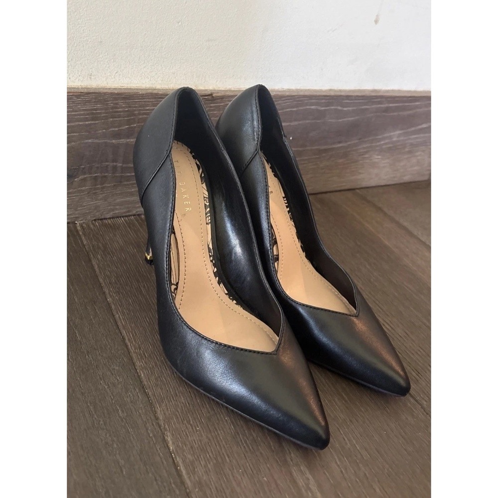 Ted Baker London Black Pumps Size 38.5